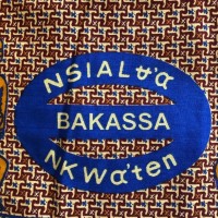 Tenue Bakassa